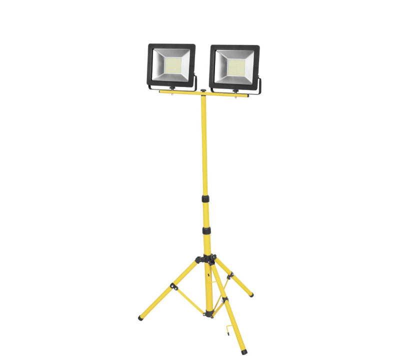 Tripé com Projetores Led Matel Ip65 2x30w Fria